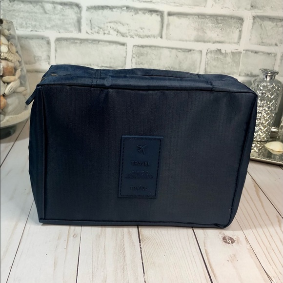 Travel Season Toiletry Travel Bag in Navy or Teal - Picture 13 of 16